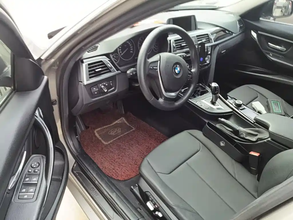 BMW 3 Series — миниатюра 15