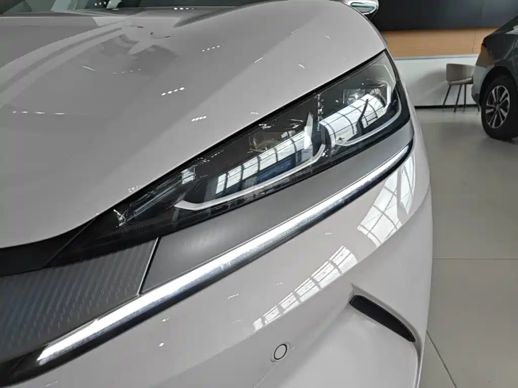 BYD Qin L — миниатюра 24