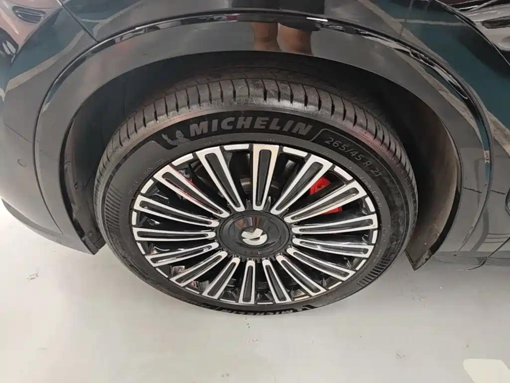 NIO ES8 — миниатюра 23