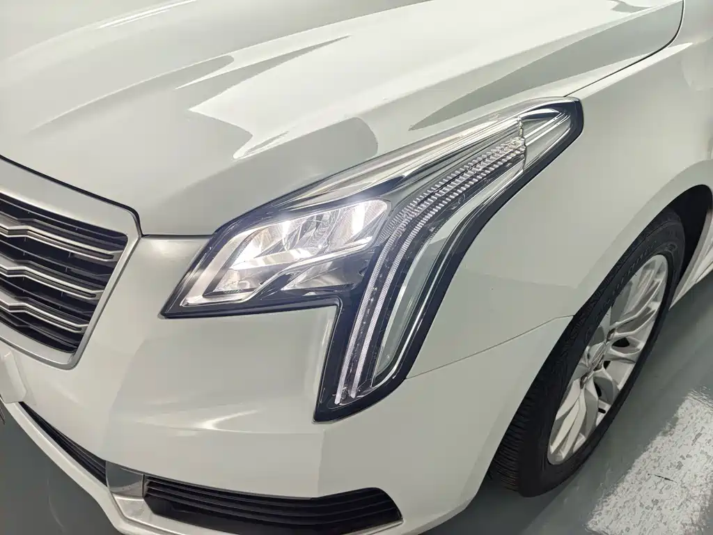 Cadillac XTS — миниатюра 9