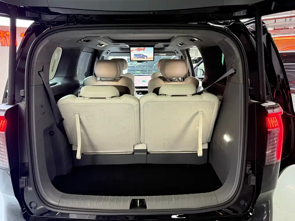 ZEEKR EXTREME KRYPTON 009