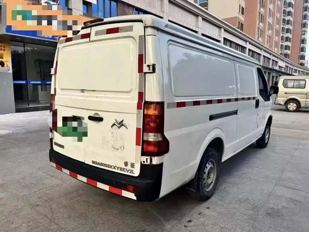 Geely 吉奥睿征L — миниатюра 4