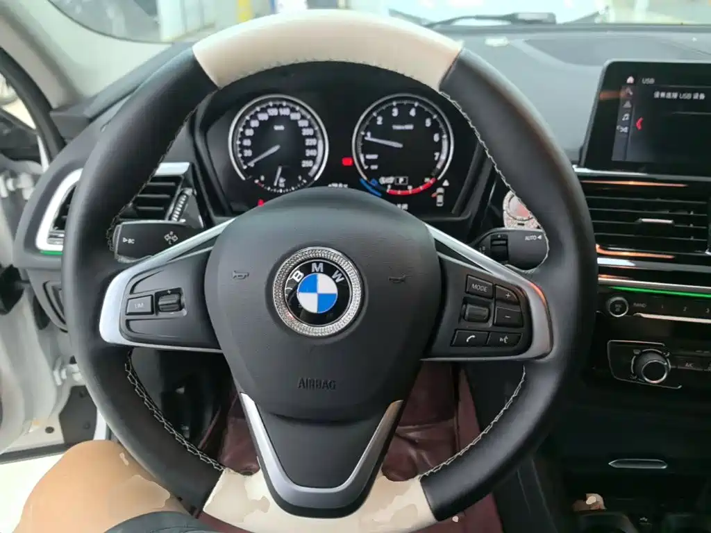 BMW 1 Series — миниатюра 11