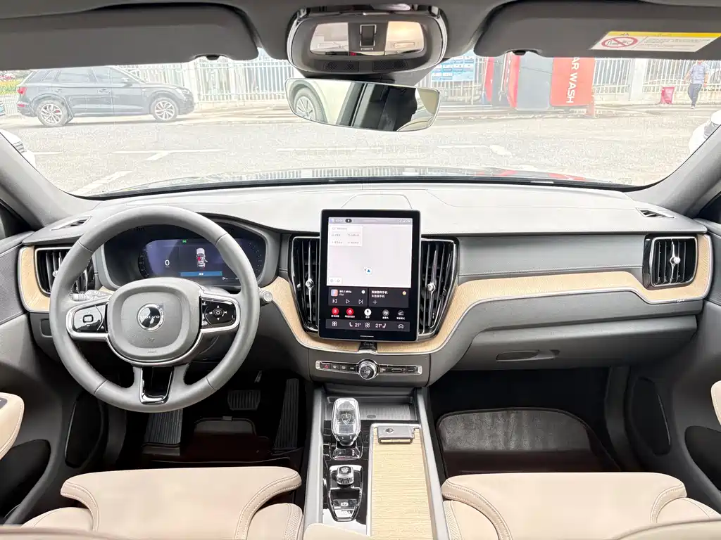 Volvo XC60 — миниатюра 10