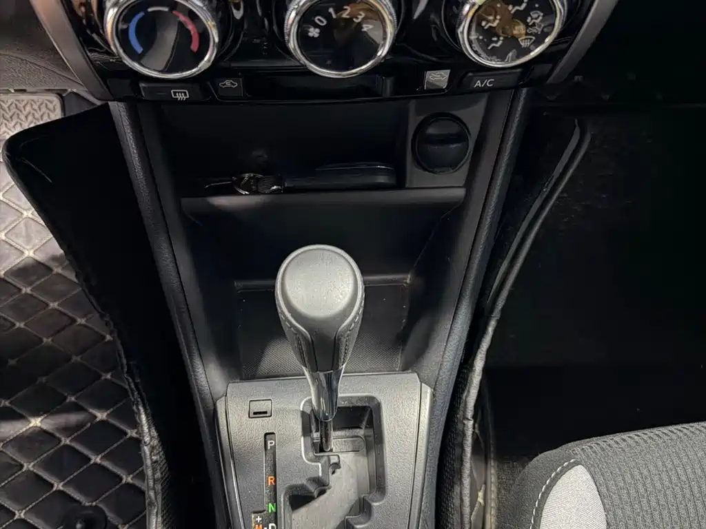 TOYOTA YARIS L ZHIXUAN