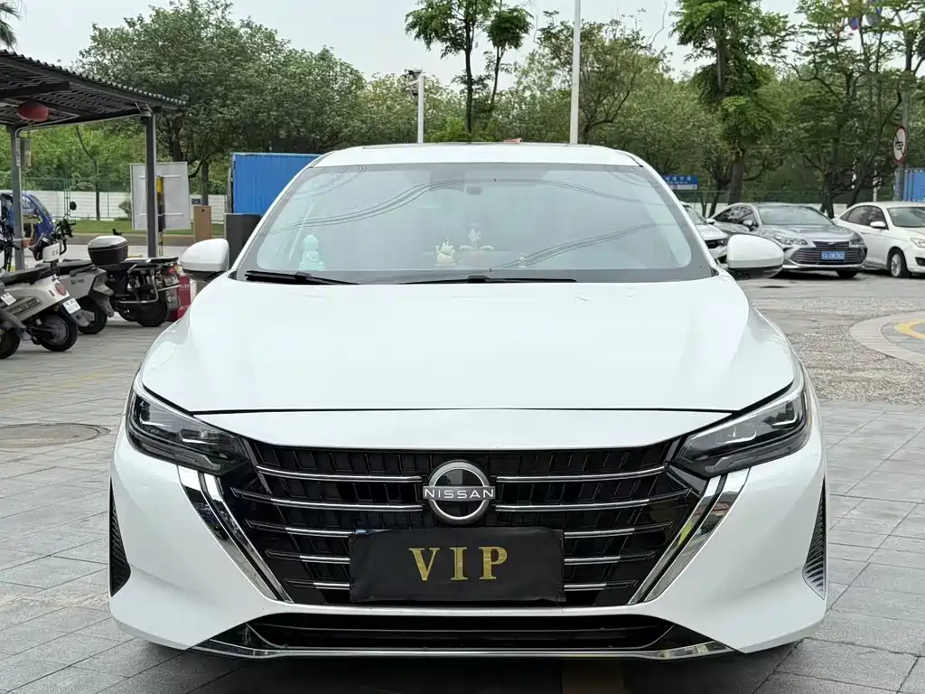 Nissan Sylphy - фото 2