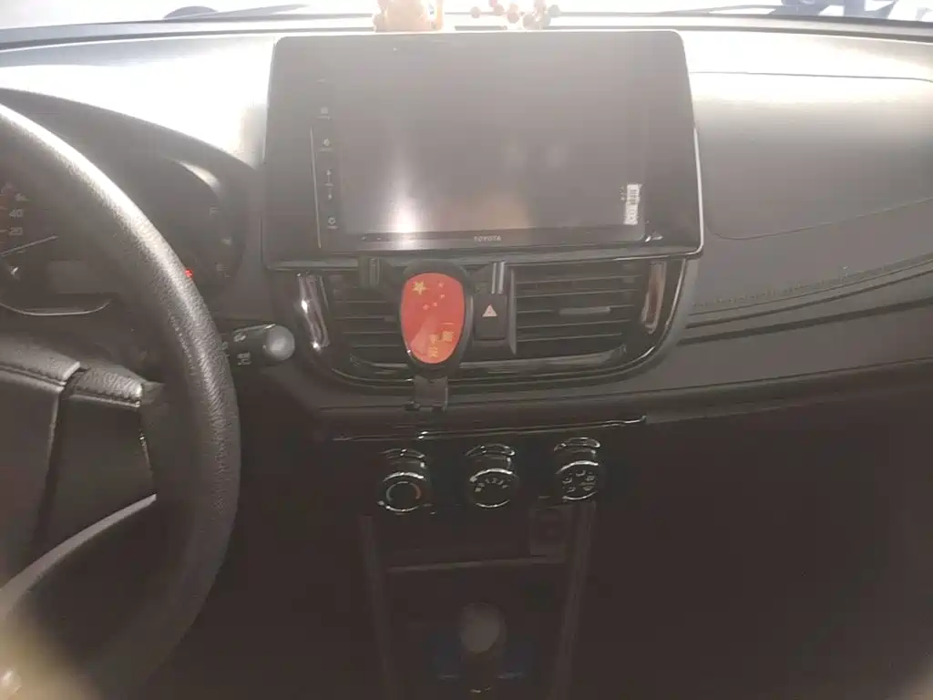 Toyota Vios FS — миниатюра 13