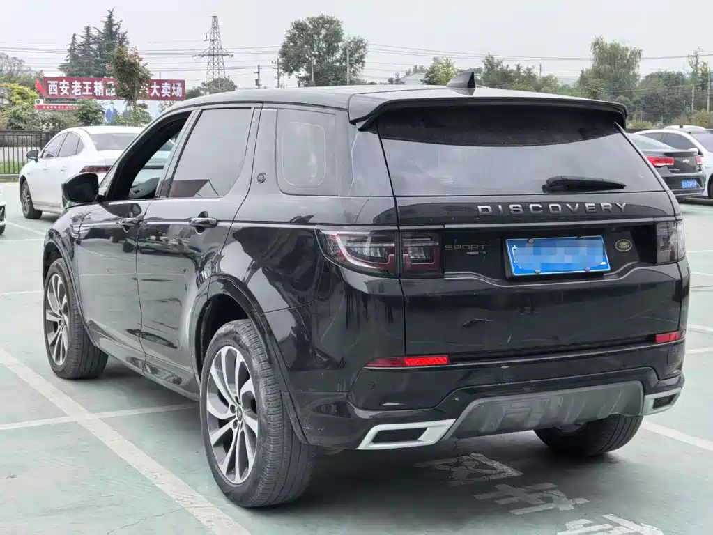 Land Rover Discovery Sport — миниатюра 4