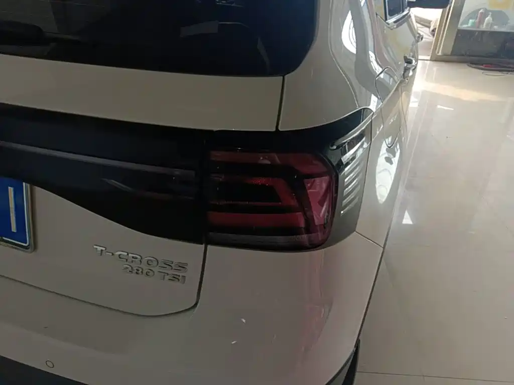 Volkswagen T-Cross — миниатюра 8