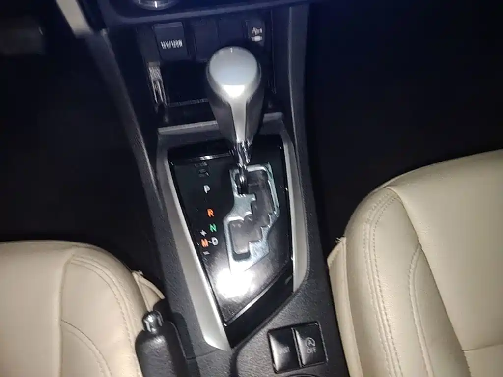 Toyota Corolla — миниатюра 14