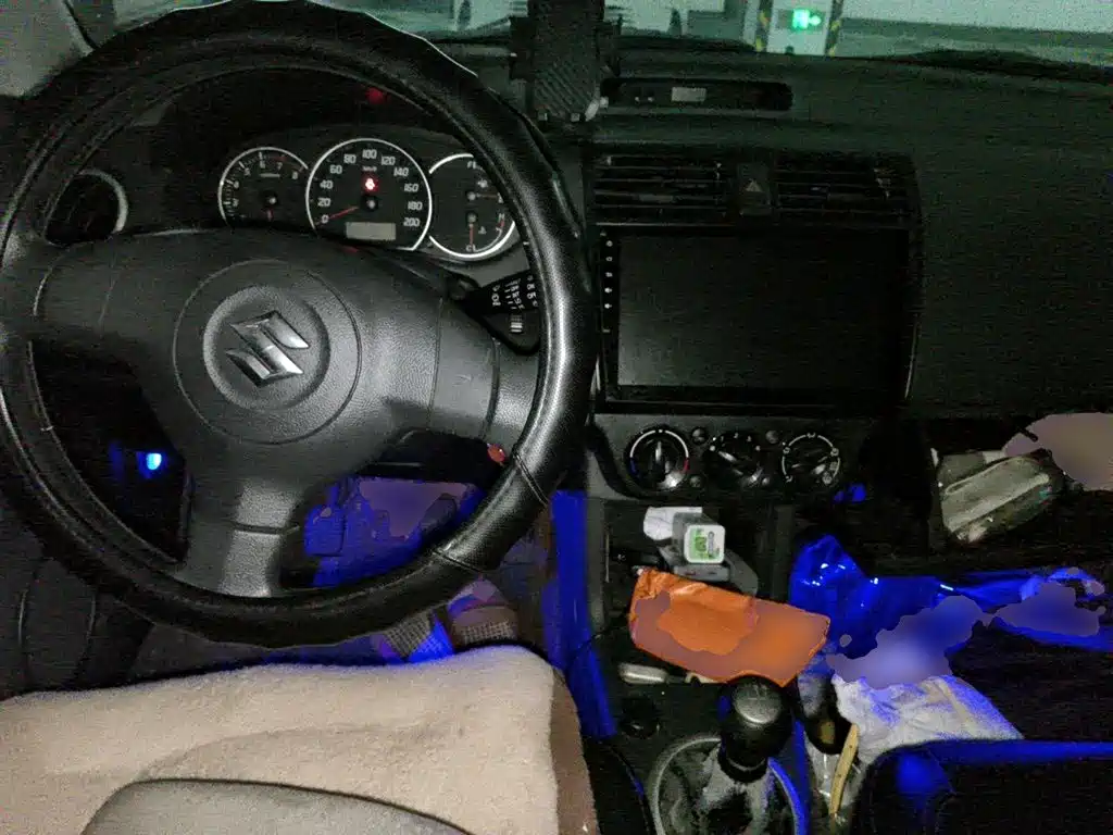 Suzuki Swift — миниатюра 10