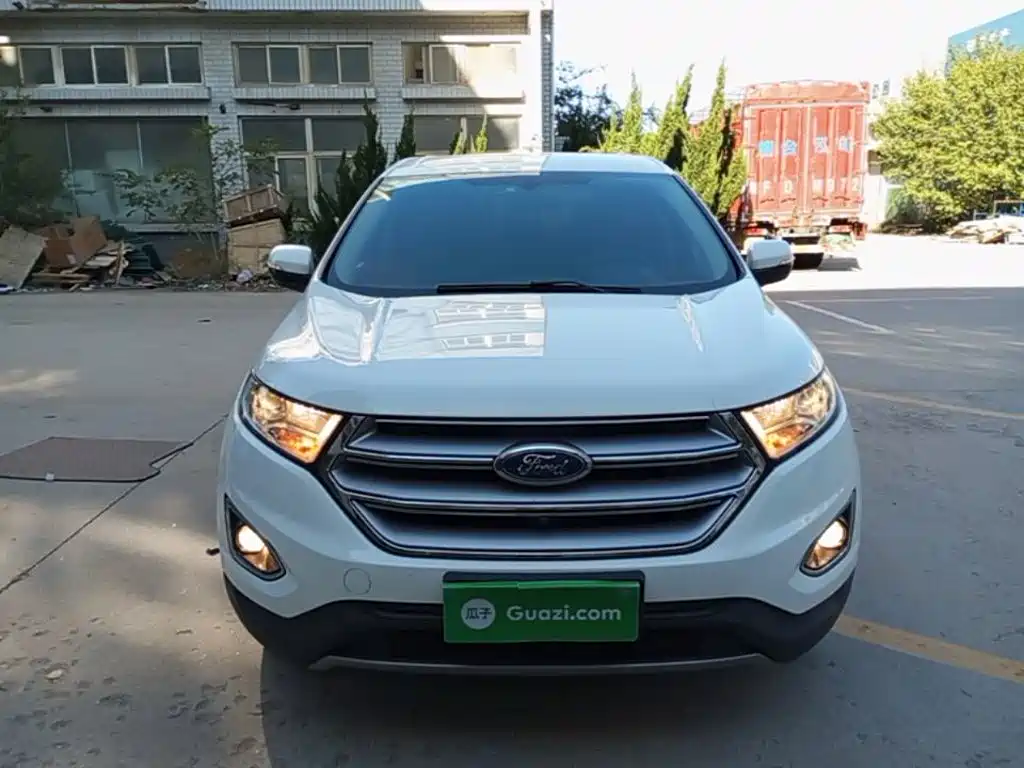 Ford Edge — миниатюра 3