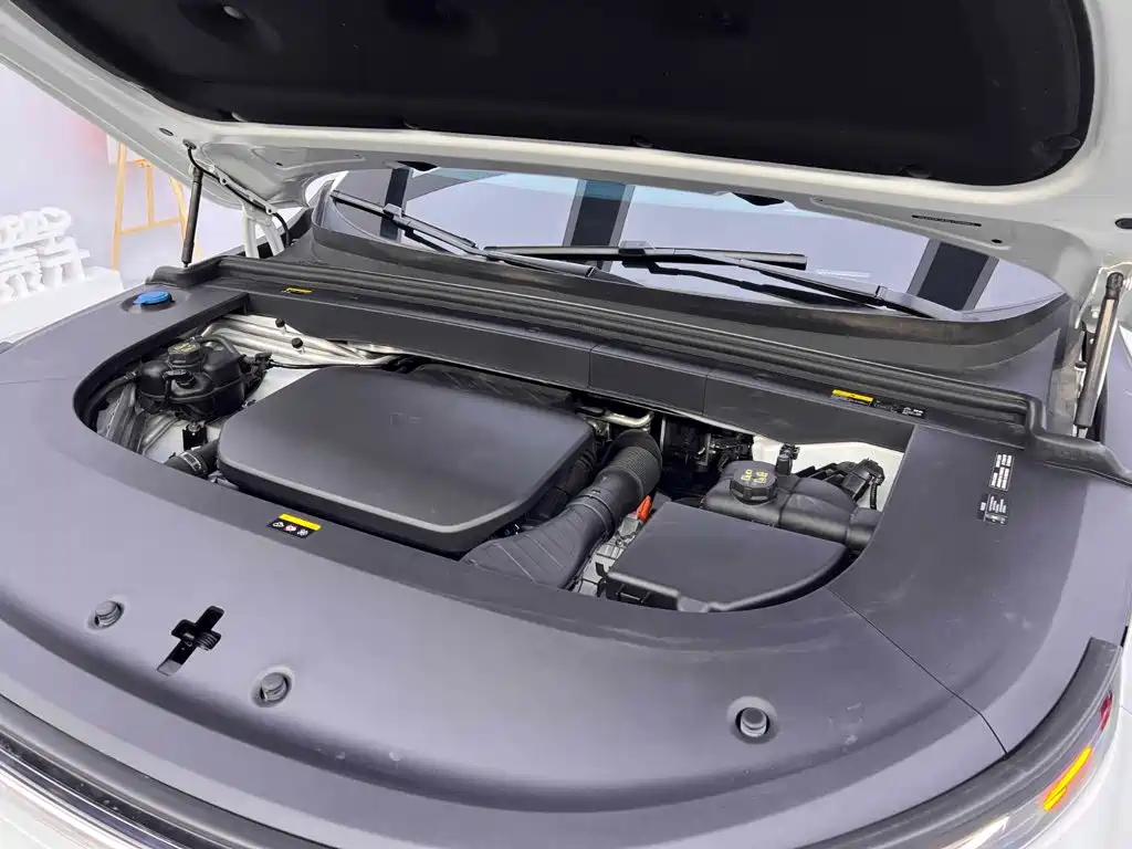 Li Auto Li L6 — миниатюра 25