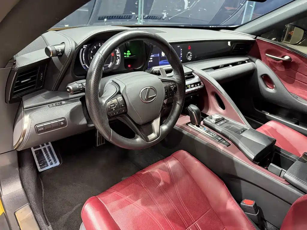 Lexus LC — миниатюра 5