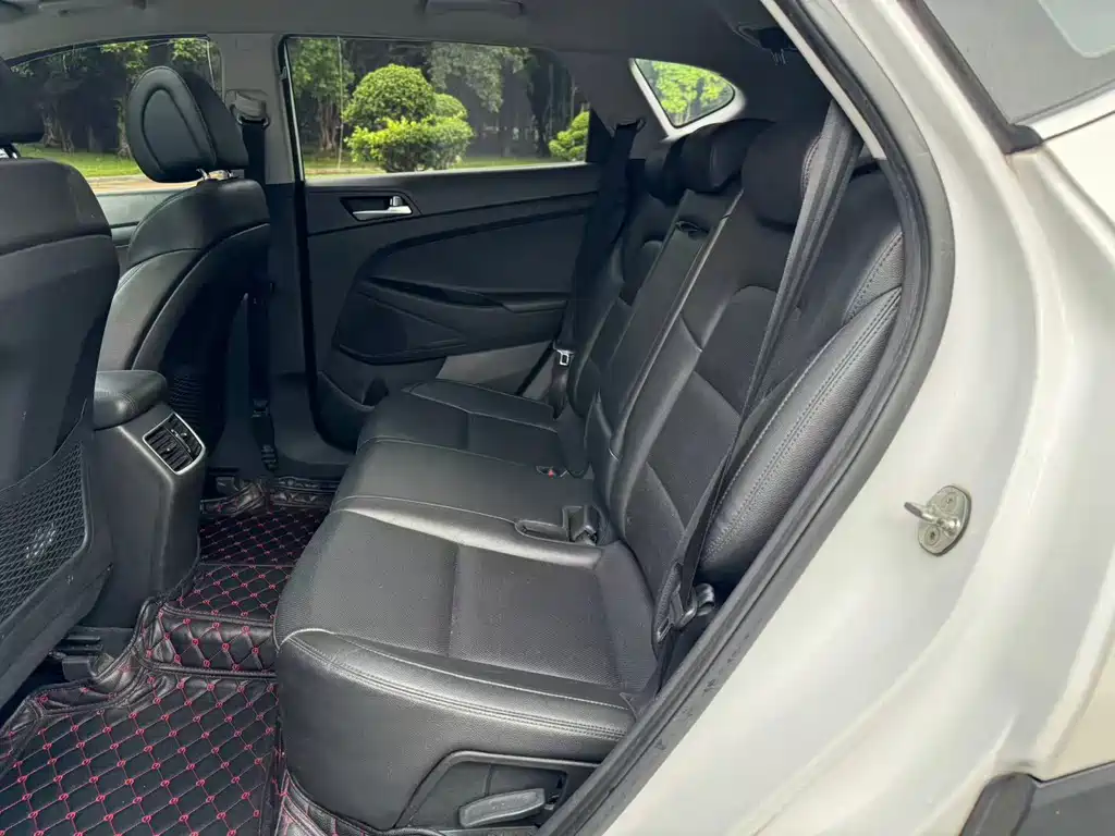 Hyundai Tucson — миниатюра 5