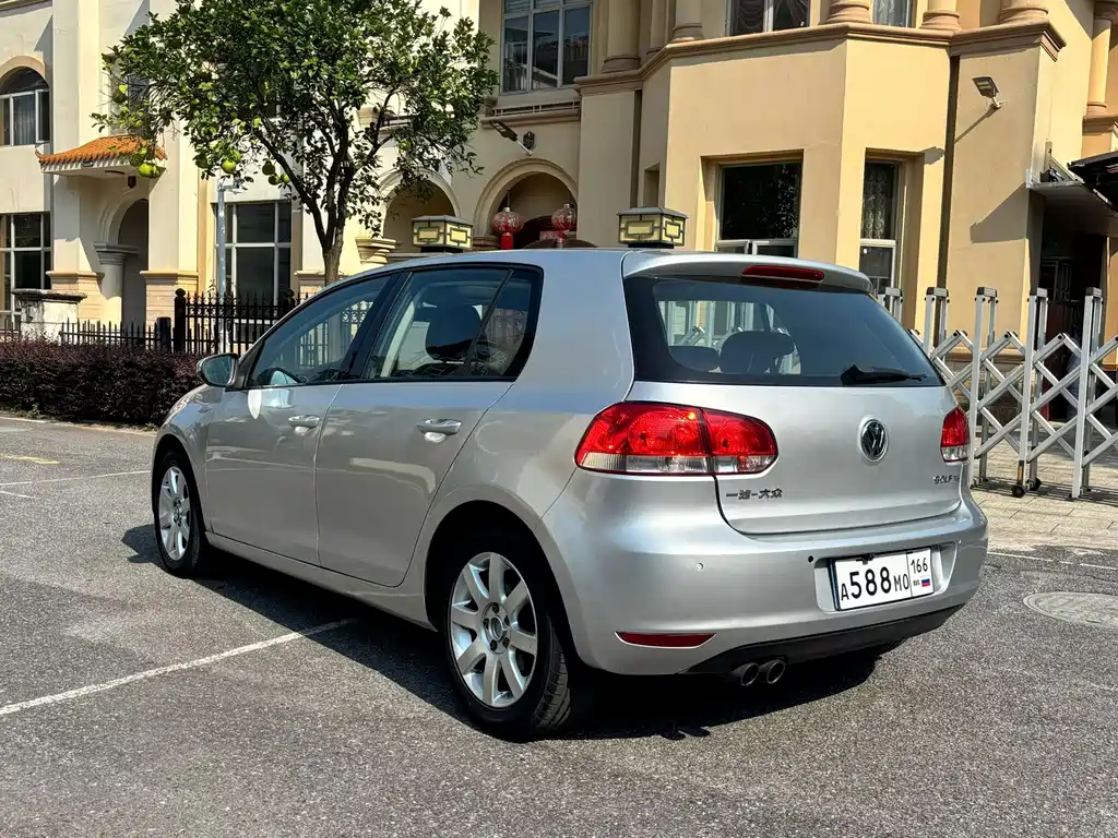 Volkswagen Golf — миниатюра 9