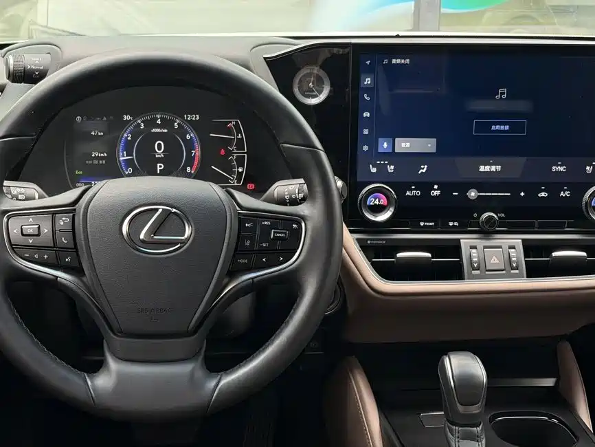 Lexus ES — миниатюра 4