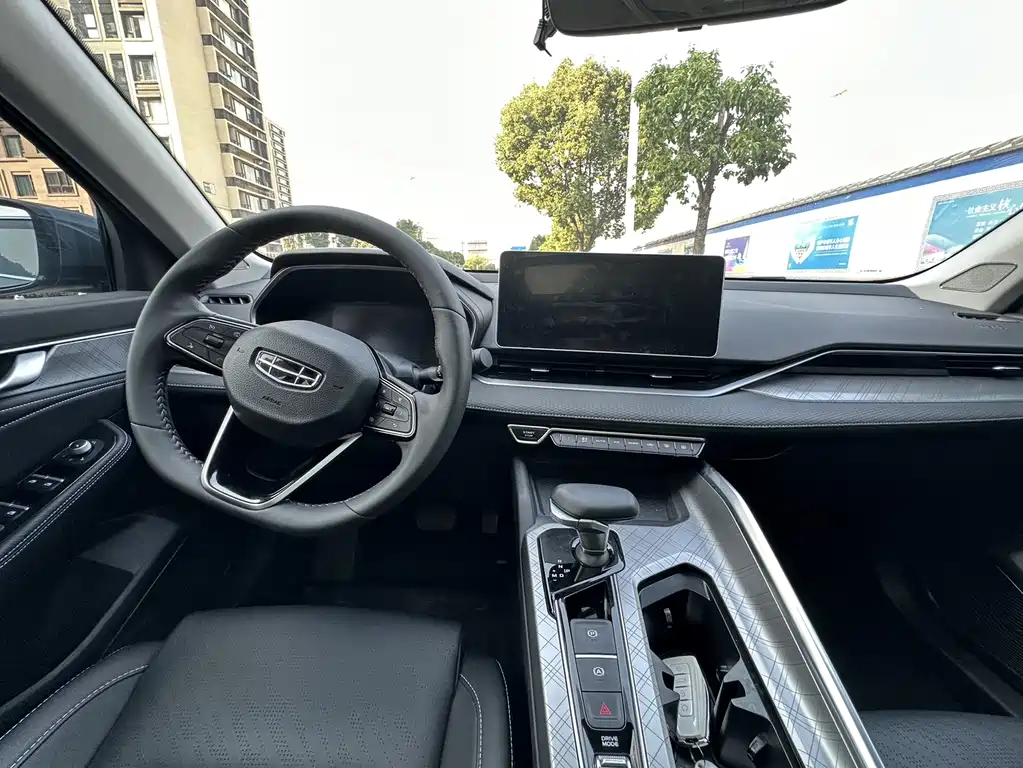 Geely Xingrui — миниатюра 15