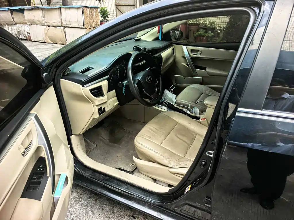 Toyota Corolla 2014 1.6L CVT GL