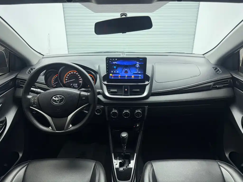 TOYOTA YARIS L ZHIXUAN