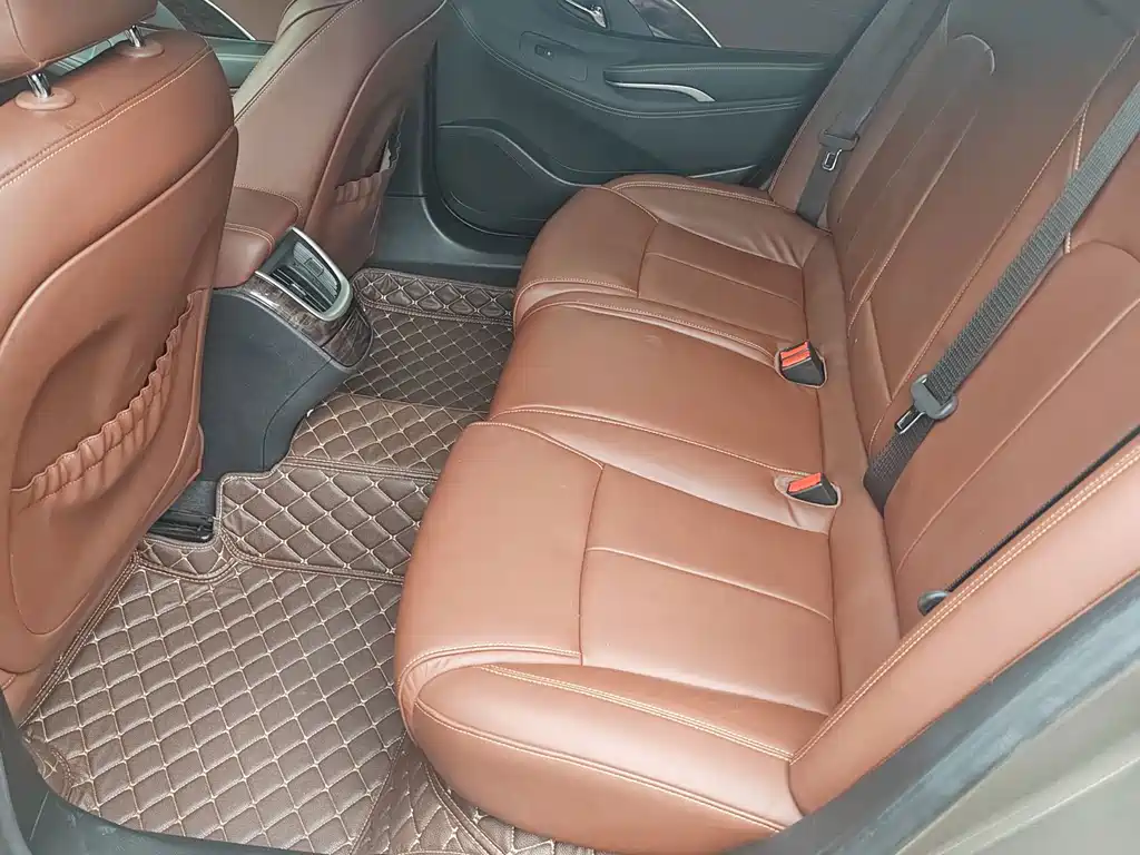 Buick LaCrosse — миниатюра 8