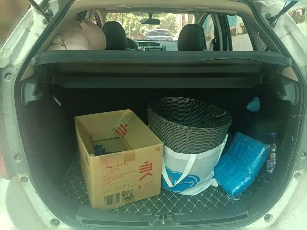 Honda Fit — миниатюра 15