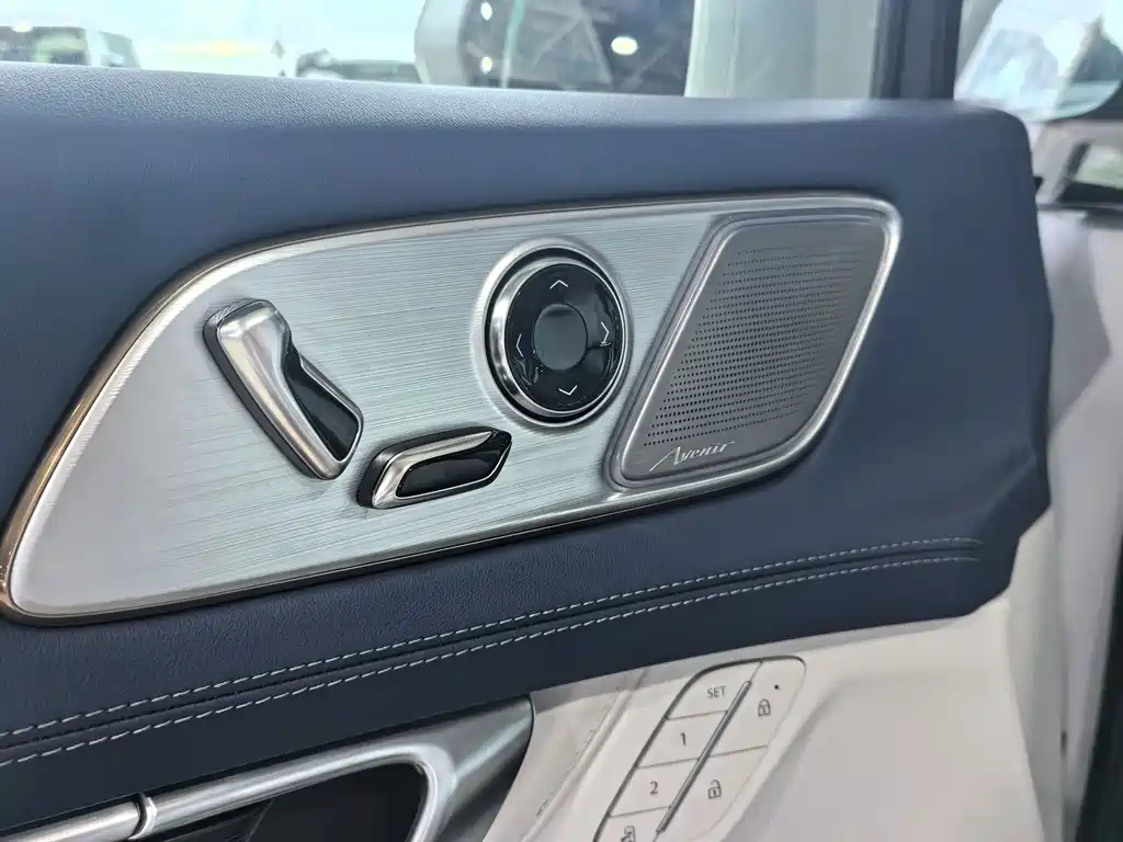 Buick Century 2025 2.0T мест