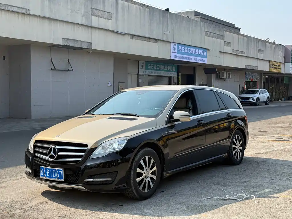Mercedes-Benz R-Class 2012