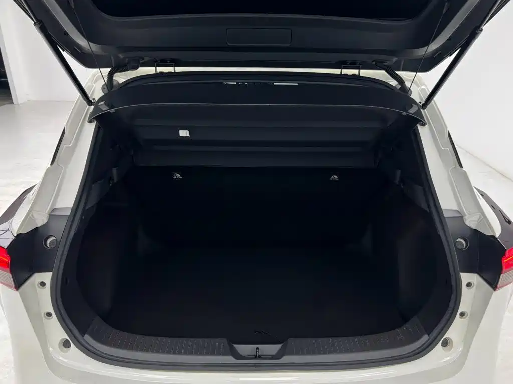 Nissan Qashqai — миниатюра 18