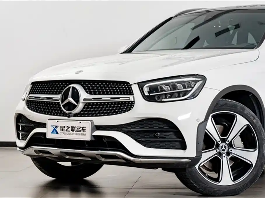 MERCEDES-BENZ GLC