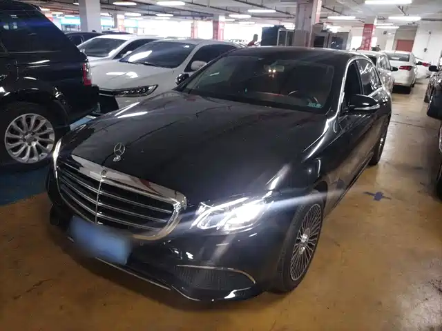 MERCEDES-BENZ  E CLASS 2018