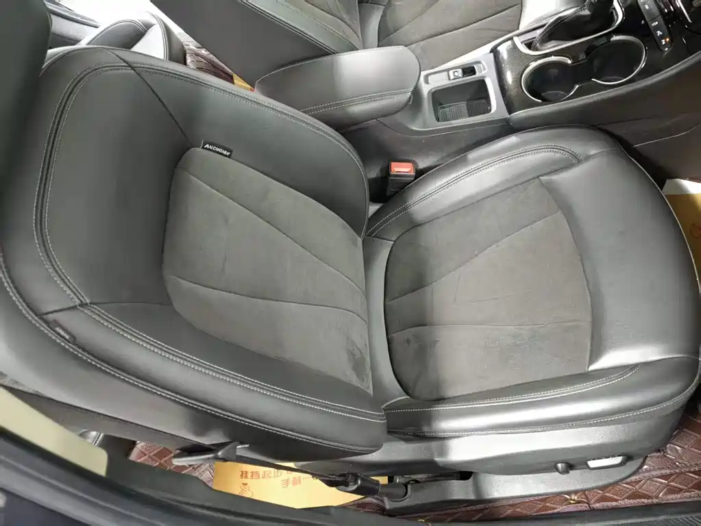 Buick Verano — миниатюра 10