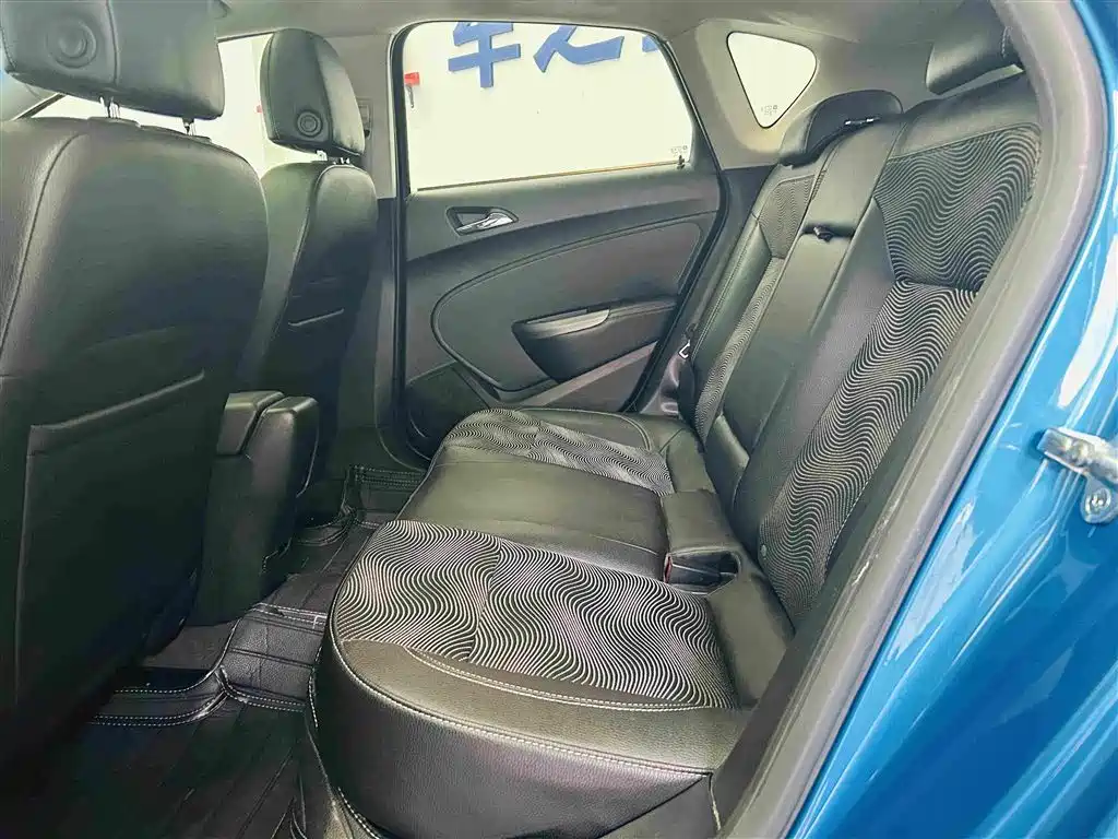 Buick Excelle — миниатюра 22