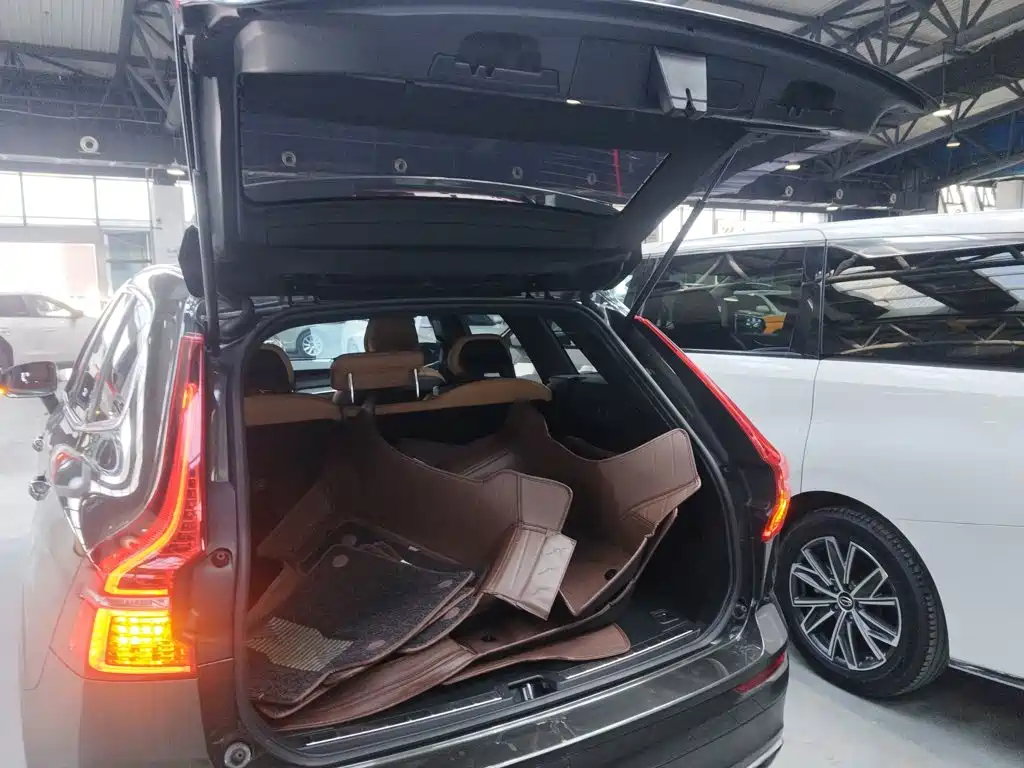 Volvo XC60 2019 T5 VI