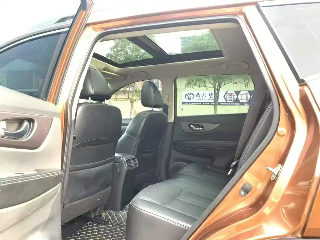 Nissan X-Trail 2.0L CVT Comfort Edition 2WD, фото 8