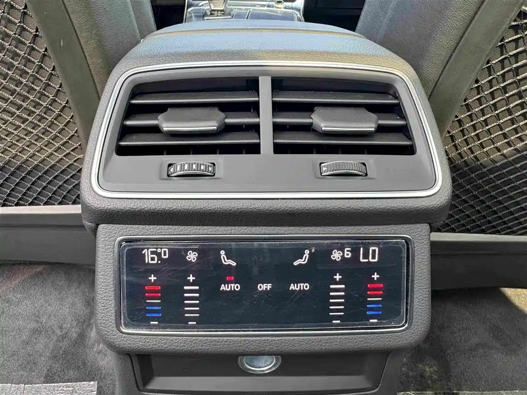 Audi A6L — миниатюра 8