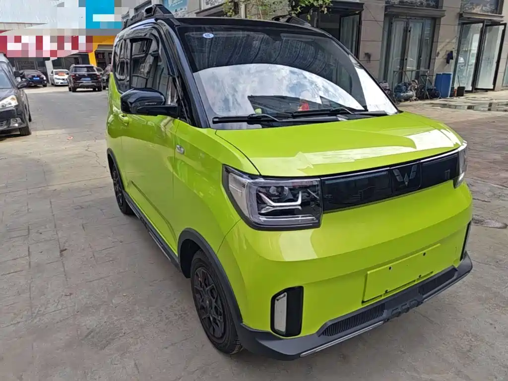 Wuling MINIEV — миниатюра 4