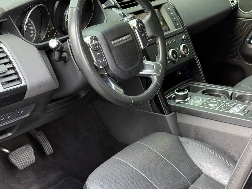 Land Rover Discovery — миниатюра 5