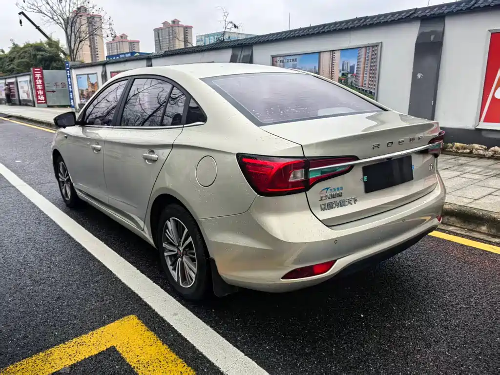 Roewe i5 2019 1.5L AT 4G
