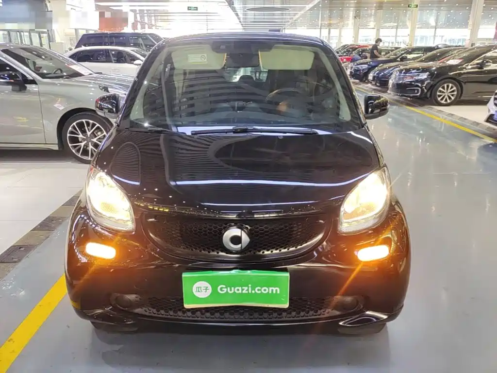 smart Smart Fortwo — миниатюра 3