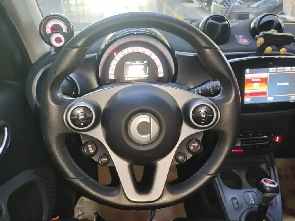 smart Smart Fortwo — миниатюра 11