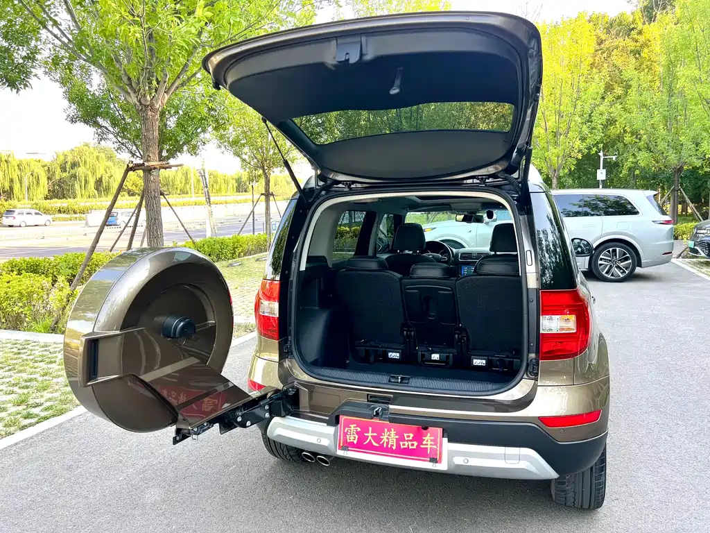 Skoda Yeti — миниатюра 6