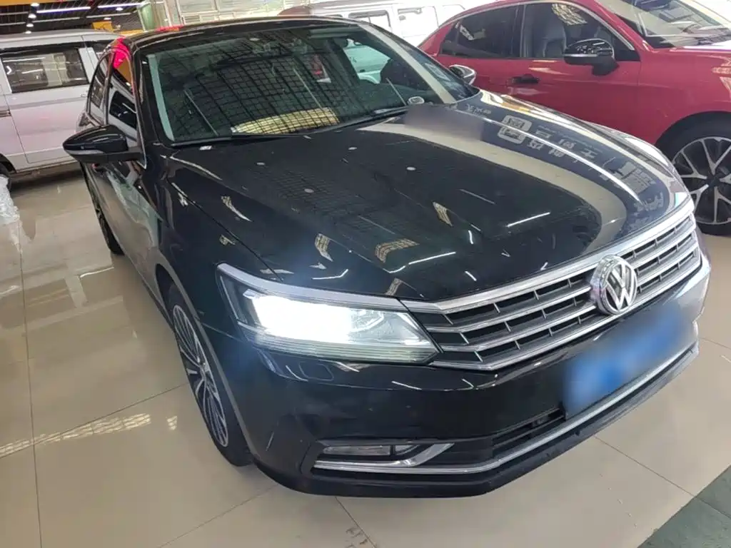 Volkswagen Passat 2016 330TSI DSG