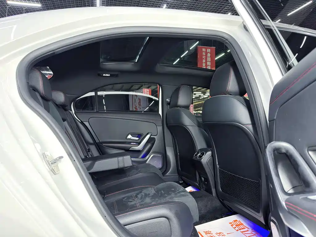 MERCEDES-BENZ A CLASS