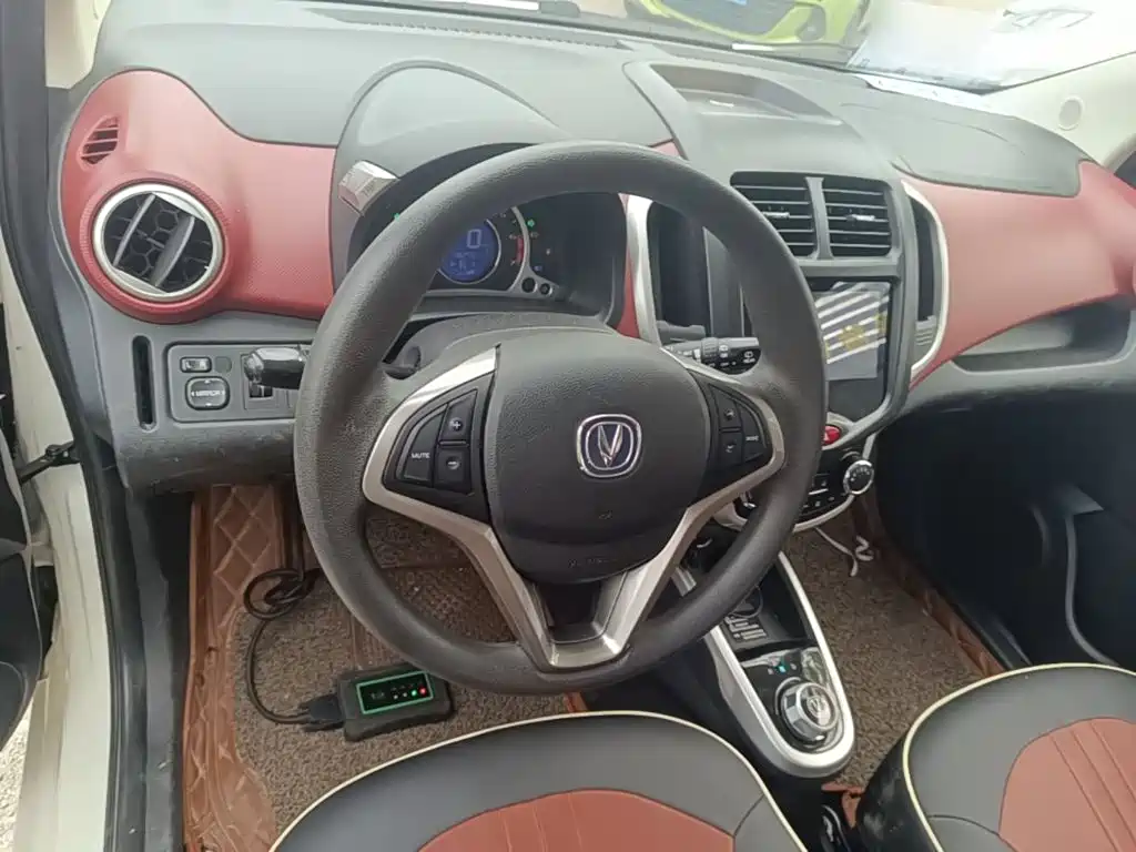 Changan BenBen — миниатюра 11