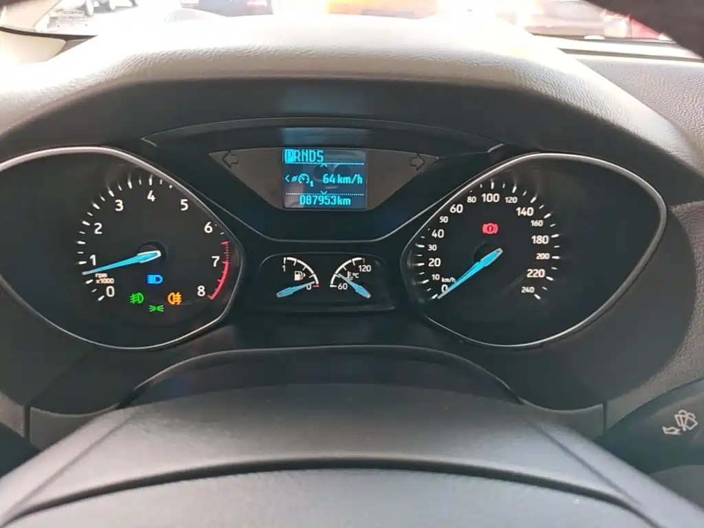 Ford Focus — миниатюра 12