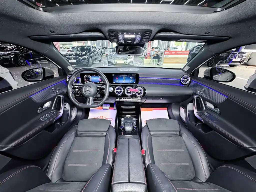 MERCEDES-BENZ A CLASS