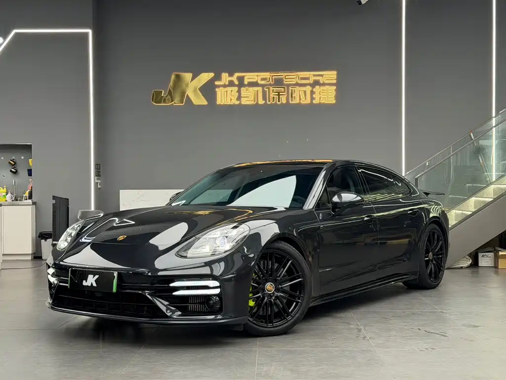 Porsche Panamera Hybrid