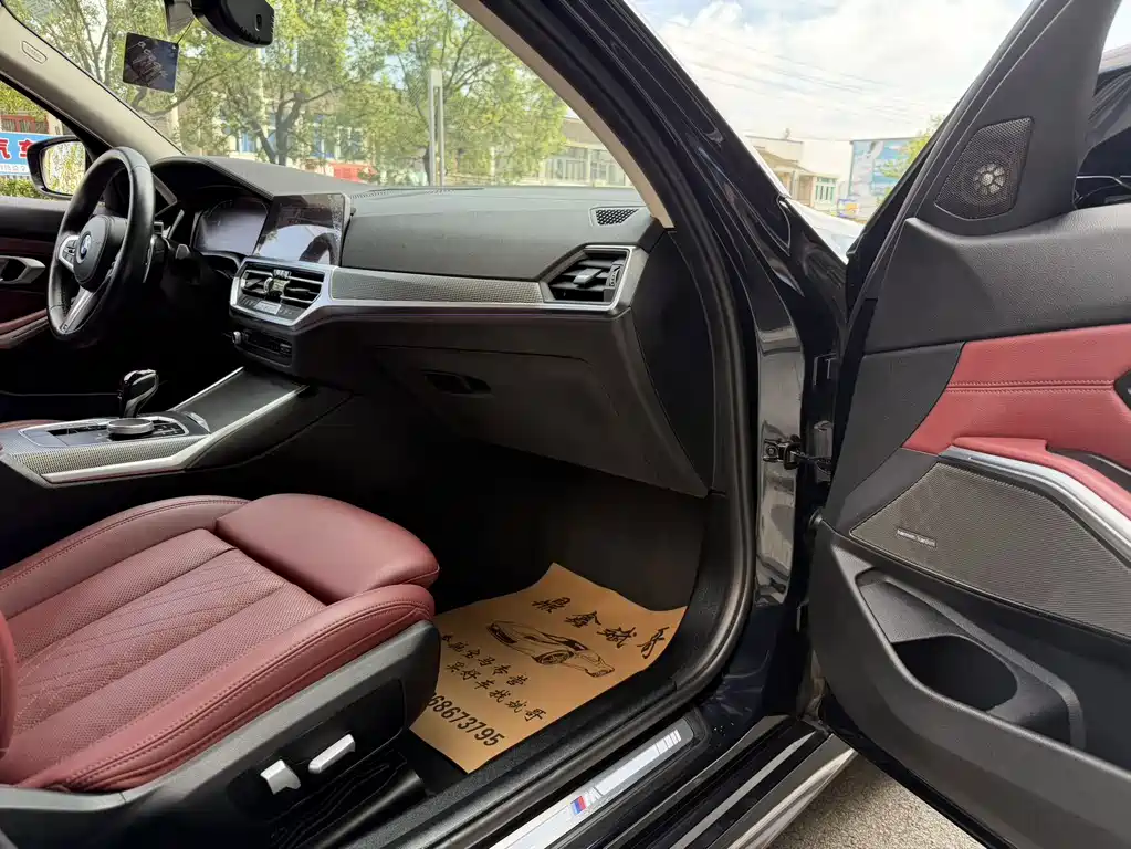BMW 3 Series — миниатюра 7