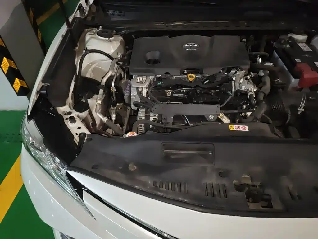 Toyota Camry — миниатюра 19